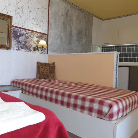 Korifi Piskopiano Appartement *
